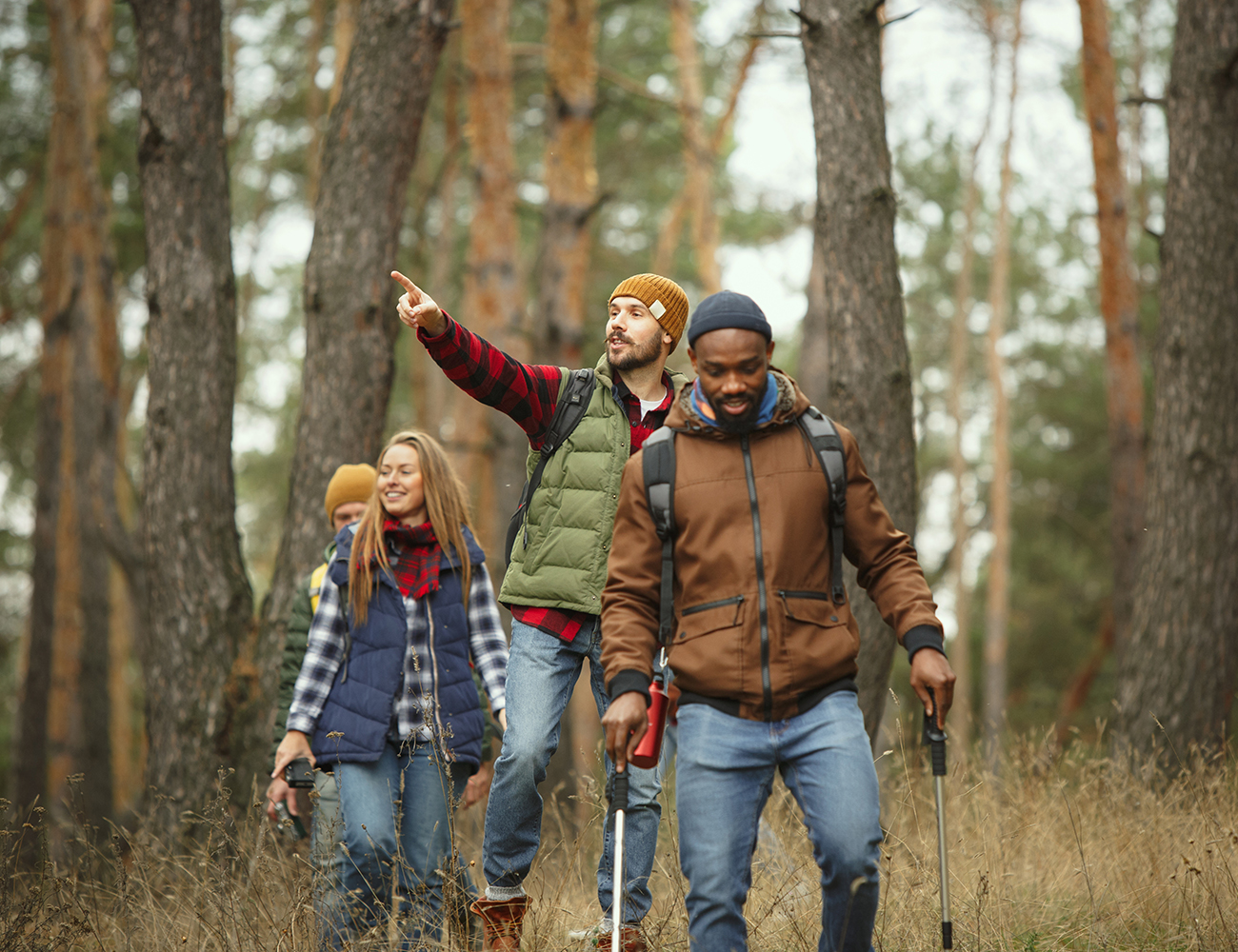 girl holding credit card on using laptop